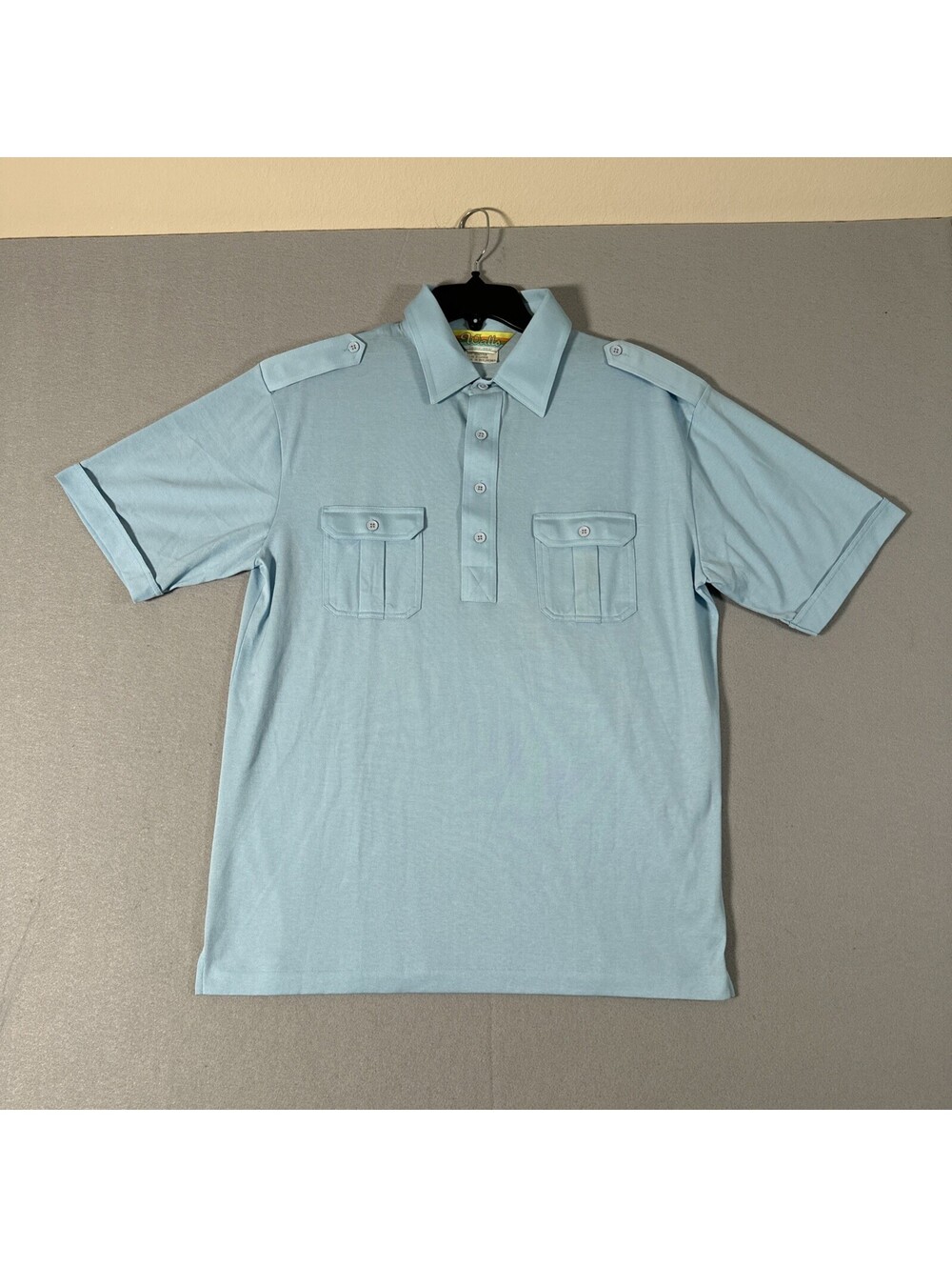 Vintage Walls Leisur Wear Pullover Shirt Light Blue XL Epaulets